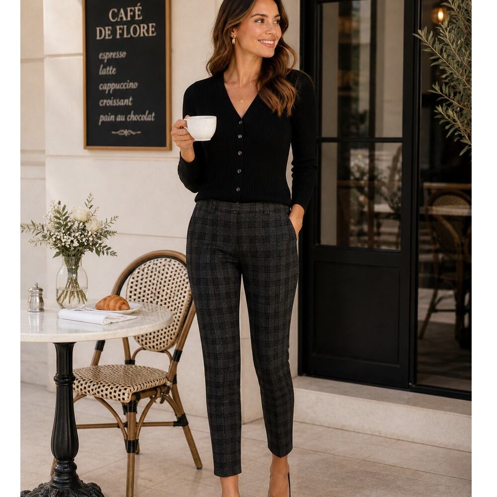 Calvin Klein Plaid Skinny Ankle Pants Gray and Black Size 2